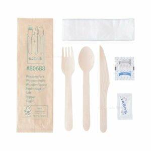 6.25'' Wooden Cutlery Kit Wrapped with Kraft Paper (Fork. Knife. Spoon.Napkin.Sugar.Salt. Papper) (250/Case)